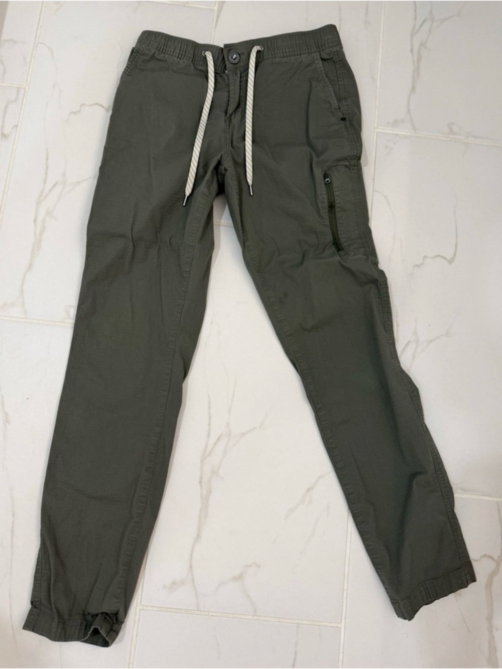 Vuori Women’s Olive Green Ripstop Drawstring Cargo Pants